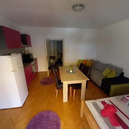 Guesthouse Magdalena Tribunj (Sibenik-Knin)